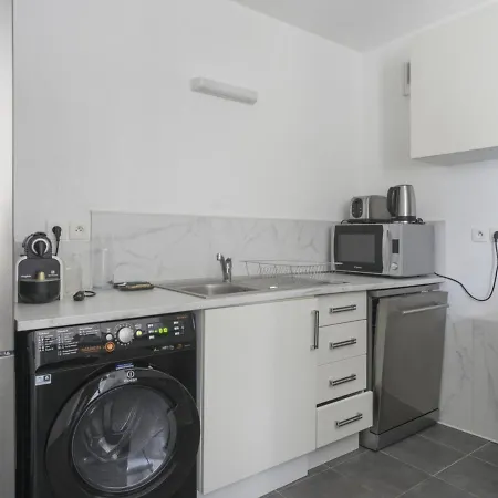 דירה T3 A 50m De L'ocean Avec Terrasse, Parking Et Wi-fi - Refait A Neuf, Centre De - Fr-1-521-155 ביסקארוס